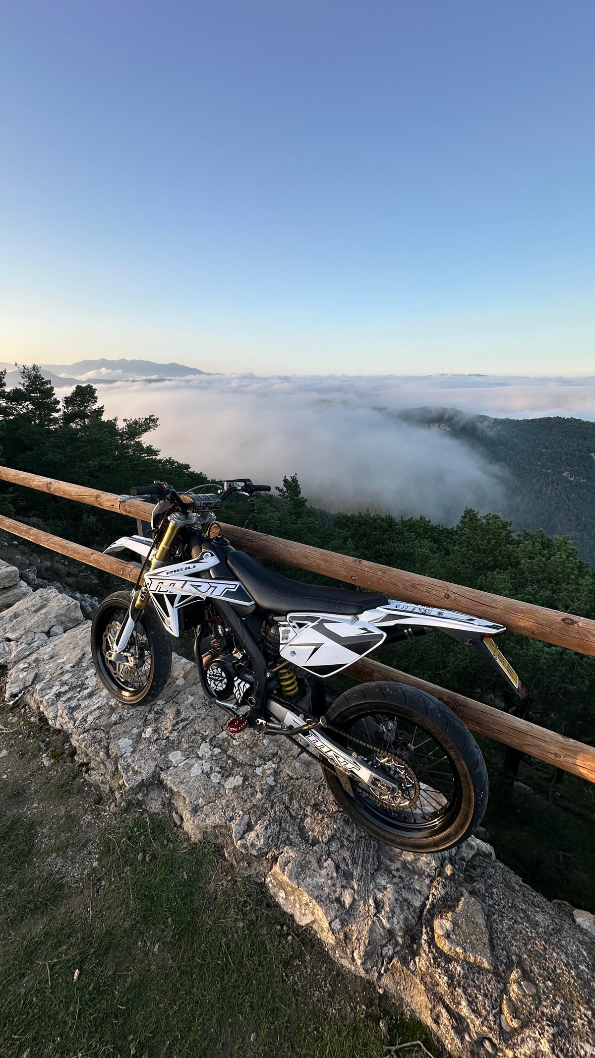 <p>The essential for the best <strong>bikes.</strong></p>